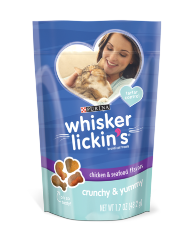 Whisker Lickin′s Crunchy & Yummy Chicken & Seafood Flavors Cat Treats